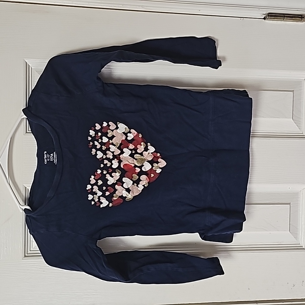 Girl's Carters size 7 long sleeve